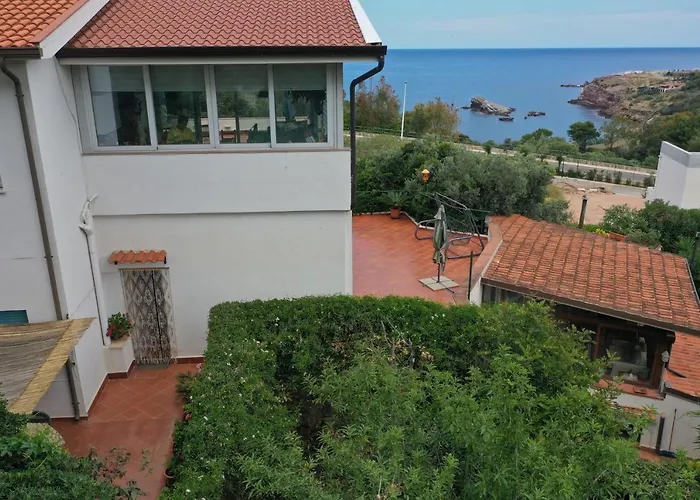 Dom wakacyjny Casa Elvira Terrasini