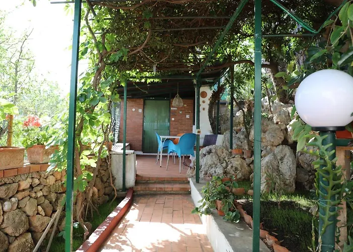 Dom wakacyjny Casa Elvira *